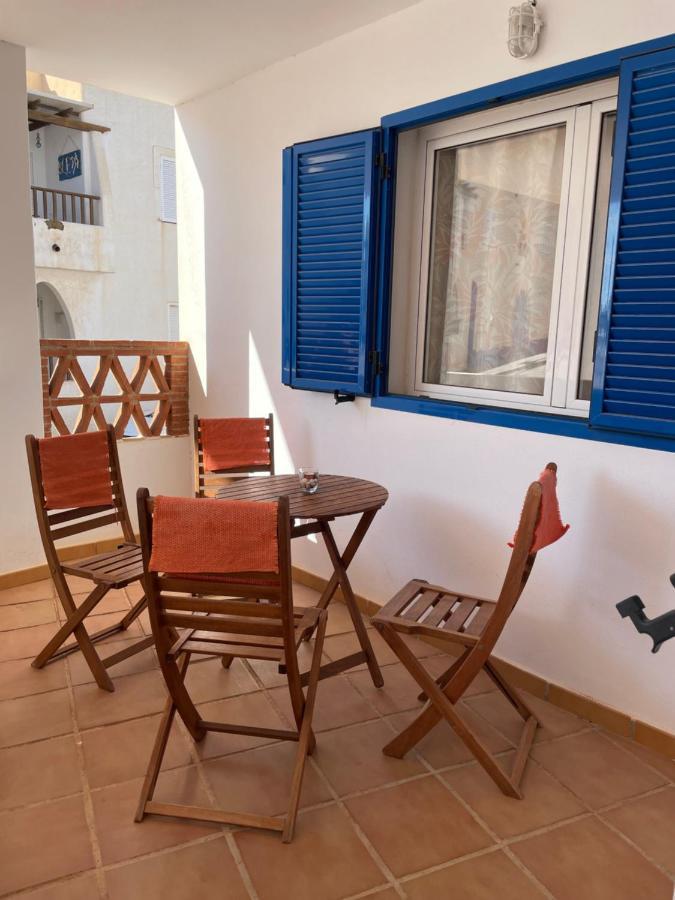 Apartamento De 3 Dormitorios A 60 M De La Playa En La Isleta, Cabo De Gata La Isleta del Moro Esterno foto