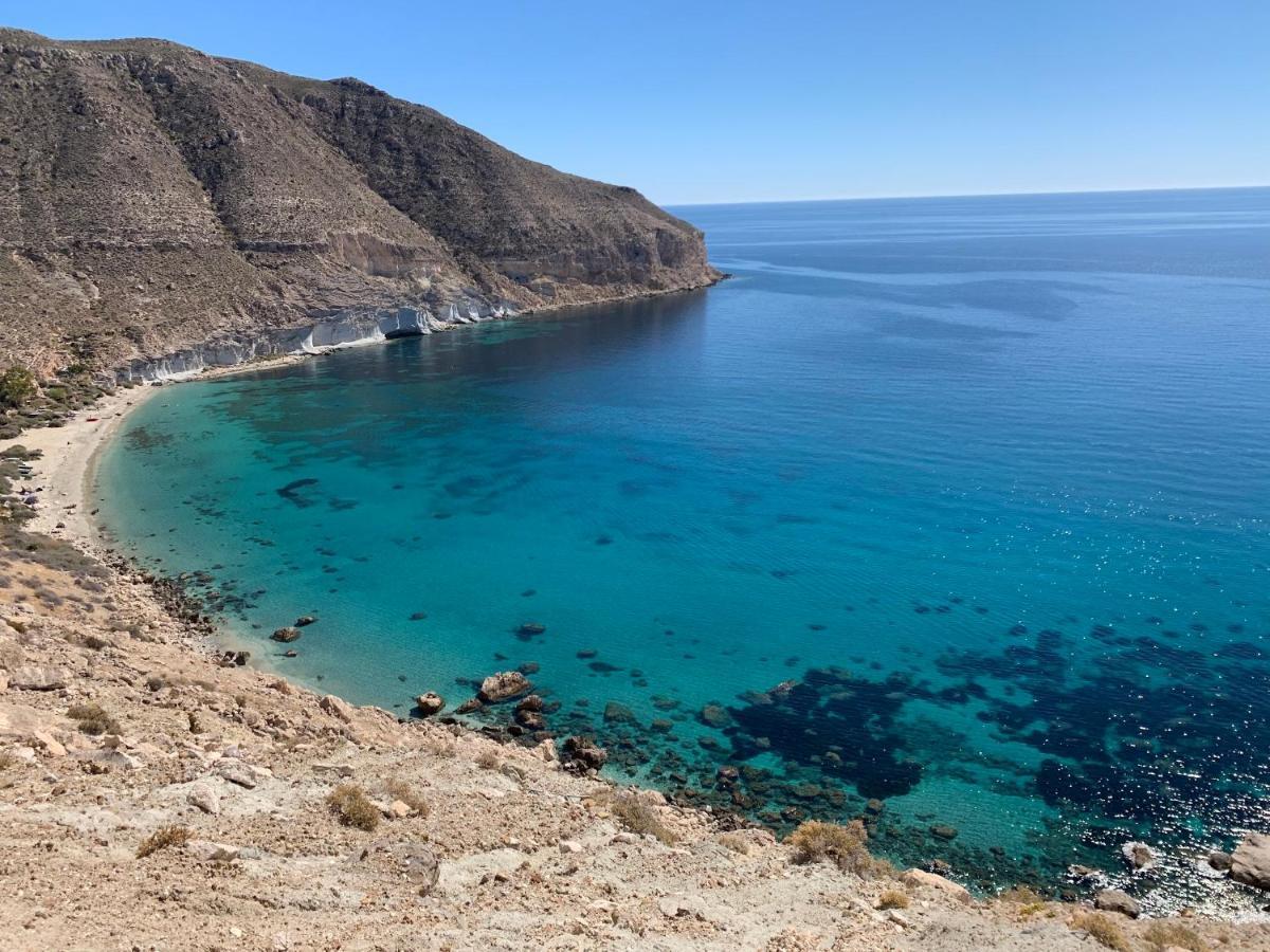 Apartamento De 3 Dormitorios A 60 M De La Playa En La Isleta, Cabo De Gata La Isleta del Moro Esterno foto