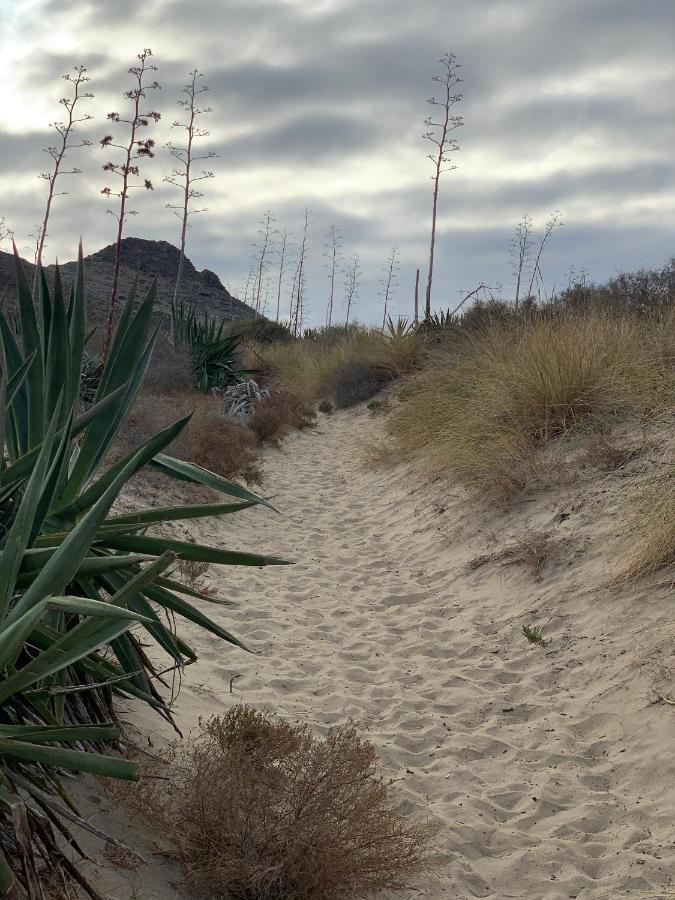 Apartamento De 3 Dormitorios A 60 M De La Playa En La Isleta, Cabo De Gata La Isleta del Moro Esterno foto