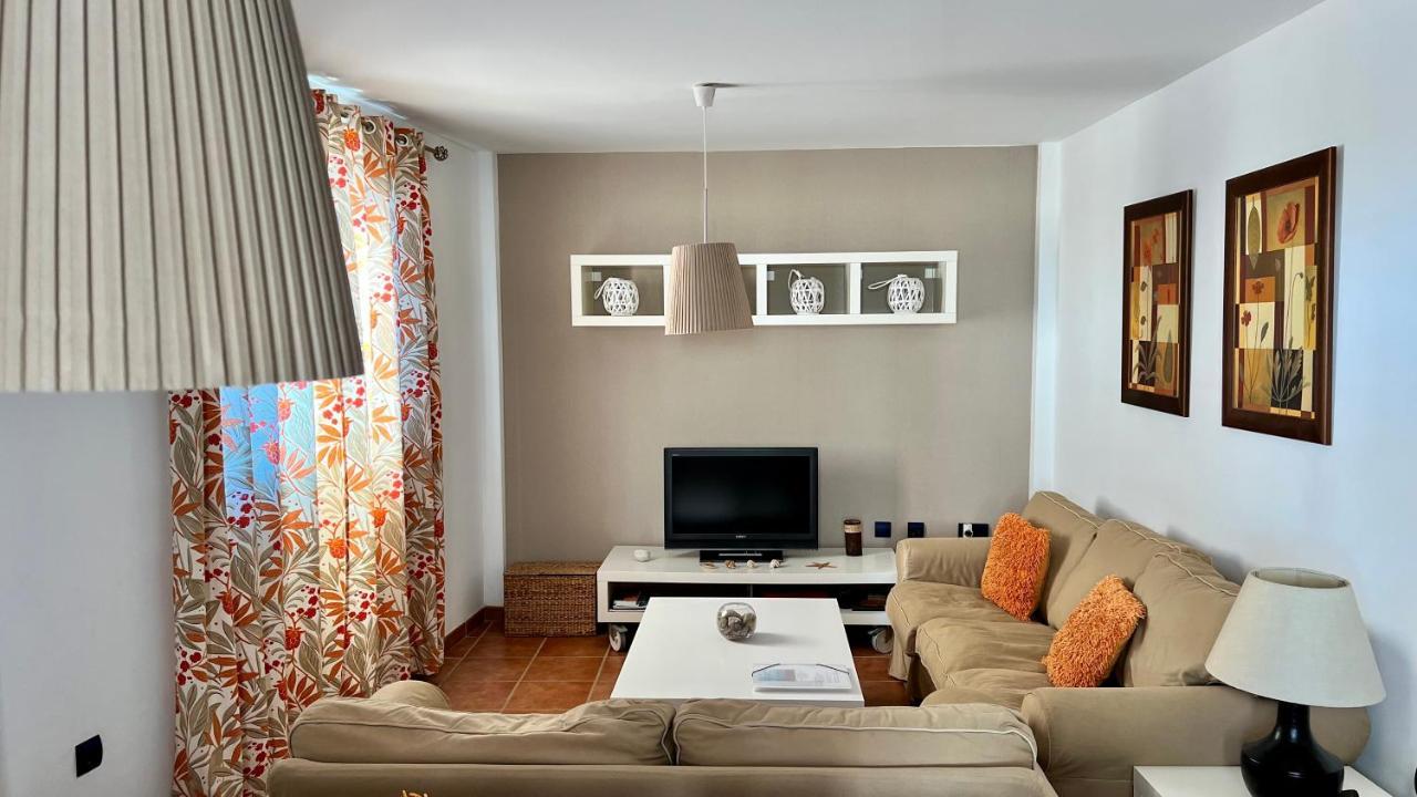 Apartamento De 3 Dormitorios A 60 M De La Playa En La Isleta, Cabo De Gata La Isleta del Moro Esterno foto