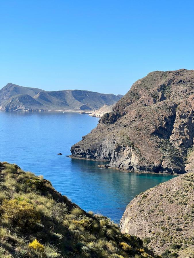 Apartamento De 3 Dormitorios A 60 M De La Playa En La Isleta, Cabo De Gata La Isleta del Moro Esterno foto